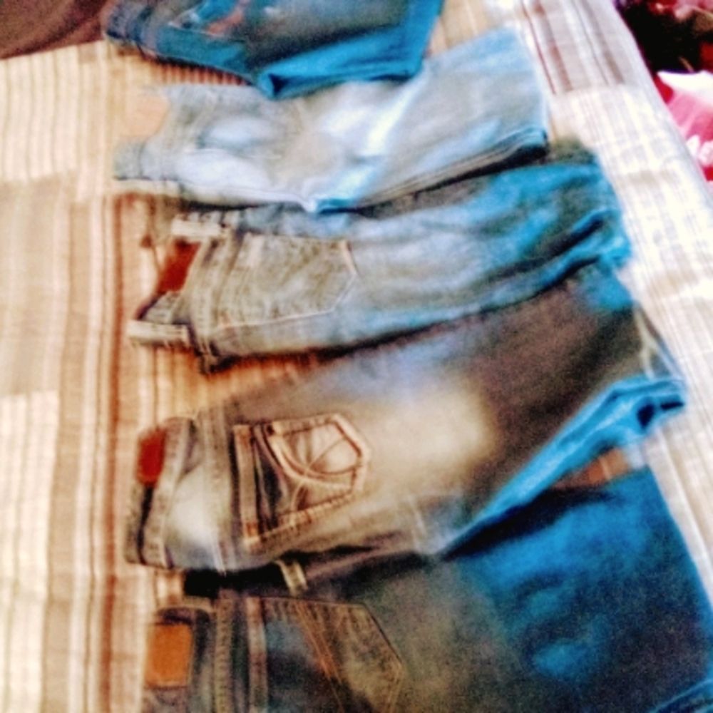 Bundle of women's jeans